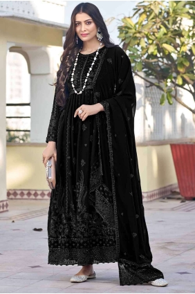Anarkali Suit Embroidered in Black Georgette AS3913