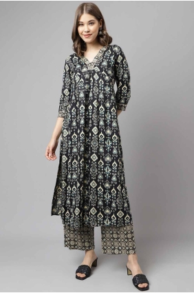 Black Plain Kurti in Cotton KTI2643